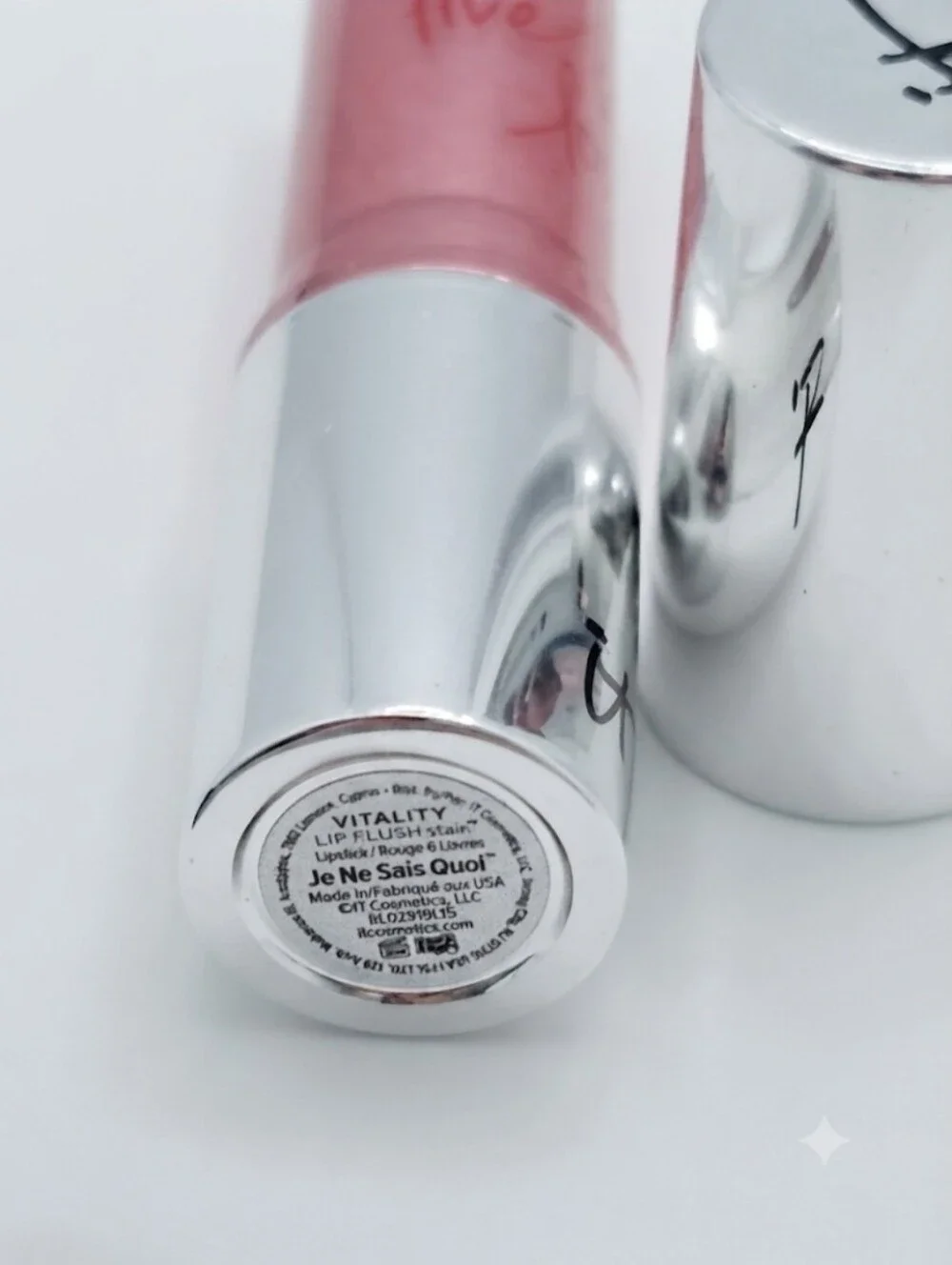 IT Cosmetics Vitality Lip Flush Stain Je Ne Sais Quoi ☆ RARE☆ | Read BELOW